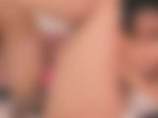 Sofii-James's Live Sex Cam Show