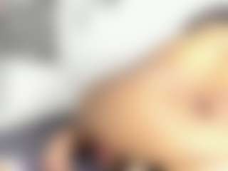 Live cam show with stefa-fun - Public Ebony on CamSodaAdn