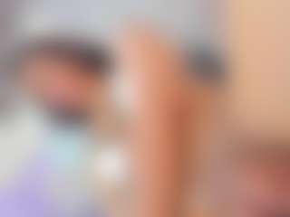 Live cam show with zafirocisnero - Average on Soda Cam