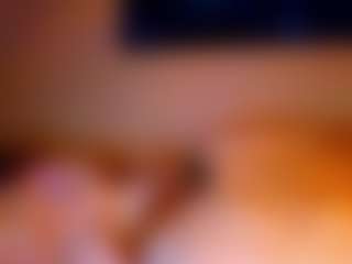 Live cam show with BriannaBrave - Shaved Pussy on sexylive.show