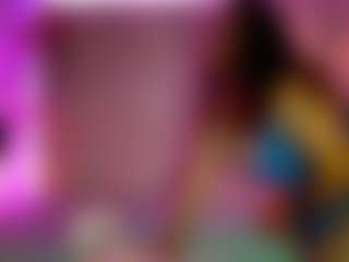 BriannaBrave's Live Sex Cam Show