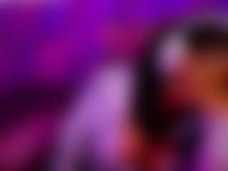Live cam show with BriannaBrave - Tease Black on Camming Site