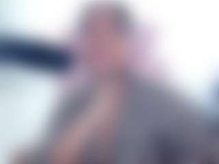Live cam show with BriannaBrave - Squirt on Livezox