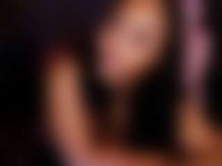 Live cam show with BriannaBrave - Fetish Curvy on Streamer API