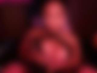 Live cam show with BriannaBrave - Squirt on Milfs Live