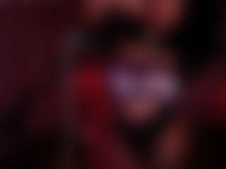 Live cam show with BriannaBrave - Tease Black on Camsoda