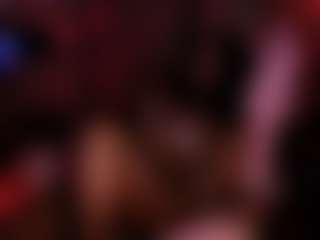 Live cam show with BriannaBrave - BBW Young Adult on Dolls Live