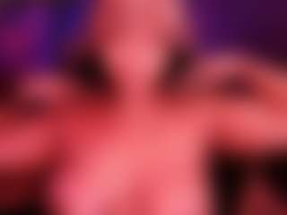 BriannaBrave's Live Sex Cam Show