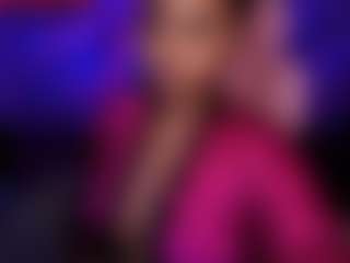 Live cam show with BriannaBrave - Ebony Lush on CamwithHer
