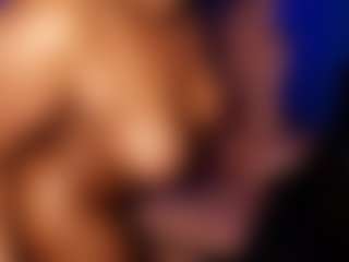 Live cam show with BriannaBrave - Young Adult on CamClone