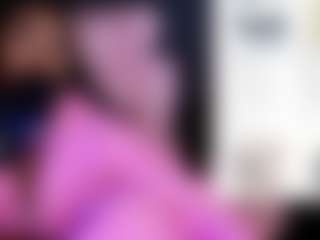 Live cam show with BriannaBrave - Ebony Toys on Milfs Live