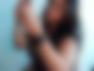 Live cam show with BriannaBrave - Black Toys on CamwithHer