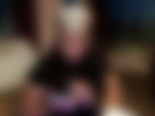 Live cam show with BriannaBrave - Sexwebcam Teen (18+) on camgirlchat.live