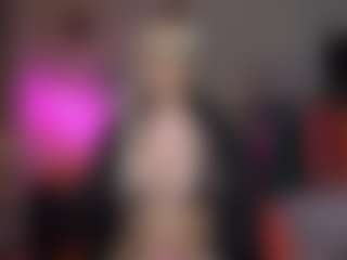 inkedgodd3ss's Live Sex Cam Show