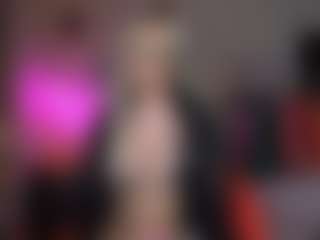 inkedgodd3ss's Live Sex Cam Show