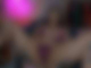 Live cam show with inkedgodd3ss - Big Tits on Gym Cam Girls
