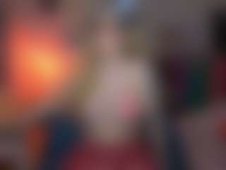 Live cam show with inkedgodd3ss - Public Latina on liverealitysex.com