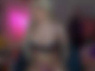 inkedgodd3ss's Live Sex Cam Show