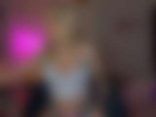 inkedgodd3ss's Live Sex Cam Show