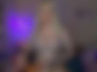 inkedgodd3ss's Live Sex Cam Show