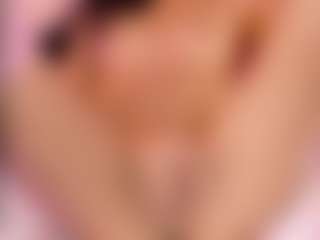 Live cam show with ANTONELLA - Lesbian on Latina Girls