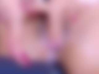 Live cam show with ANTONELLA - Hairy Pussy on Soda Cam