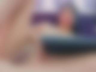 Live cam show with ANTONELLA - Threesome on CamClone