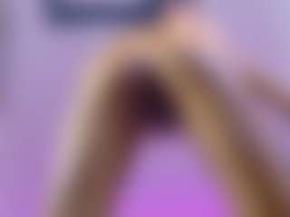 Live cam show with ANTONELLA - Lesbian on Camsoda