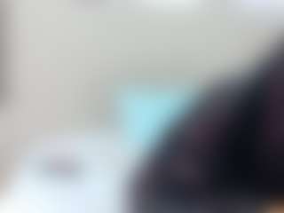 Live cam show with ANTONELLA - Facial on madthumbs