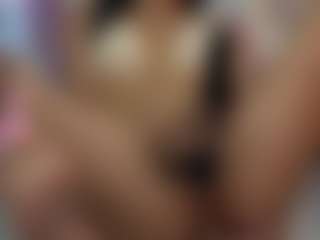 Live cam show with ANTONELLA - College on madthumbs