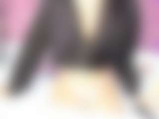 Live cam show with ANTONELLA - Facial on CamwithHer