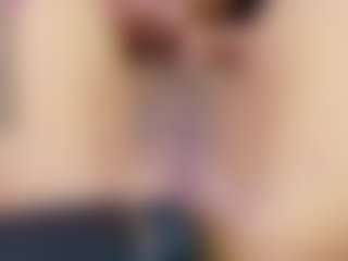 Live cam show with ANTONELLA - Threesome on dropp.cam