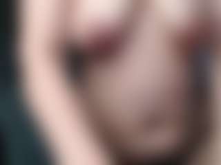 Live cam show with Masha - Strip on Gym Cam Girls