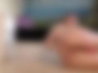 Masha MILF webcam performer live streaming