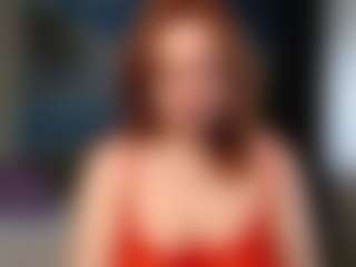 Masha MILF webcam performer live streaming