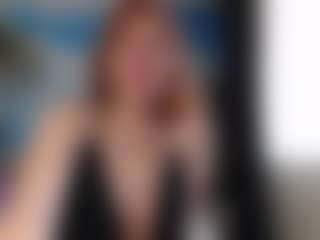 Live cam show with Masha - Blonde Hair Curvy on googirlz