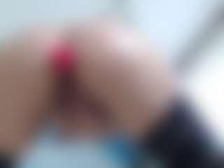 Live cam show with Masha - Gamer MILF on https://playwithruby.com