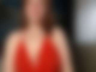 Masha MILF webcam performer live streaming