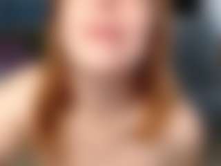 Masha MILF webcam performer live streaming