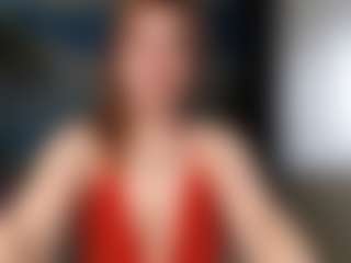 Live cam show with Masha - Mature MILF on CamwithHer