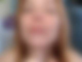 Masha MILF webcam performer live streaming