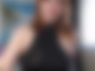 Live cam show with Masha - Green Eyes on Milf Play