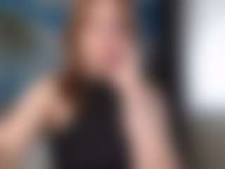 Live cam show with Masha - Middle Aged on PervPlay.com