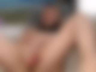 Live cam show with Masha - Spank on thefappeningchat.com