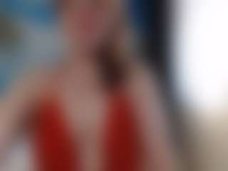 Live cam show with Masha - Blonde Hair Curvy on Camsoda