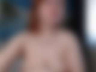 Live cam show with Masha - Mature on Camsoda