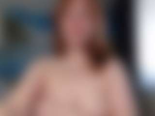 Live cam show with Masha - Shaved Pussy Mature on liverealitysex.com