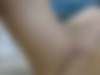 Masha MILF webcam performer live streaming