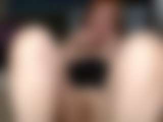 Masha MILF webcam performer live streaming