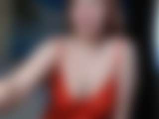 Live cam show with Masha - Mature on CamwithHer